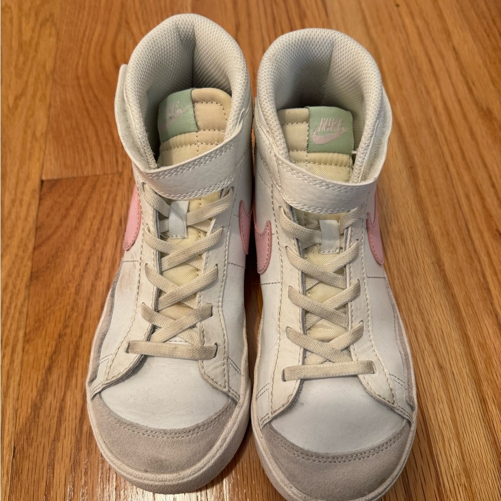 Girls Nike high tops